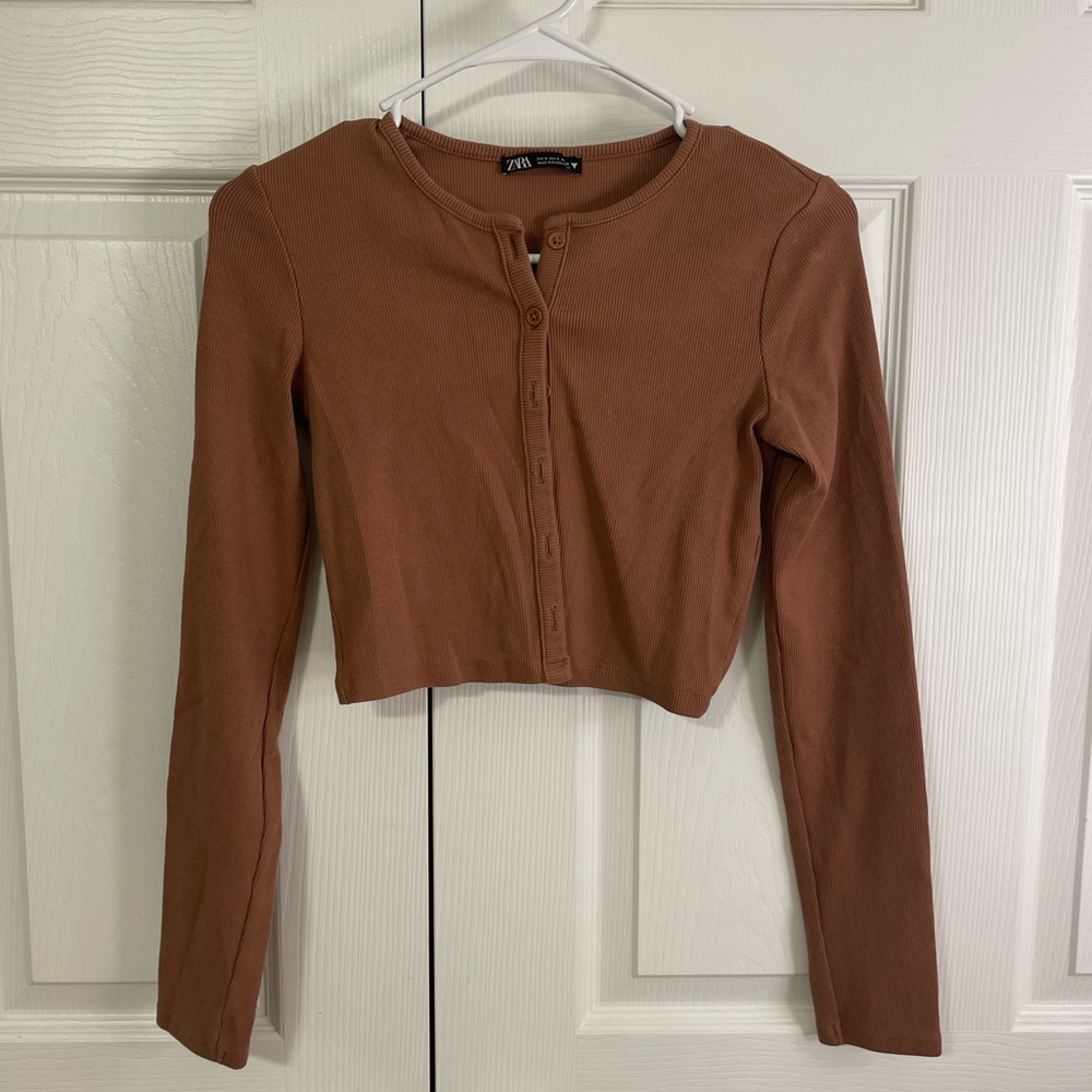 Zara cropped button up long sleeve shirt